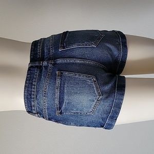 EUC- Bullhead Distressed Denim Shorts